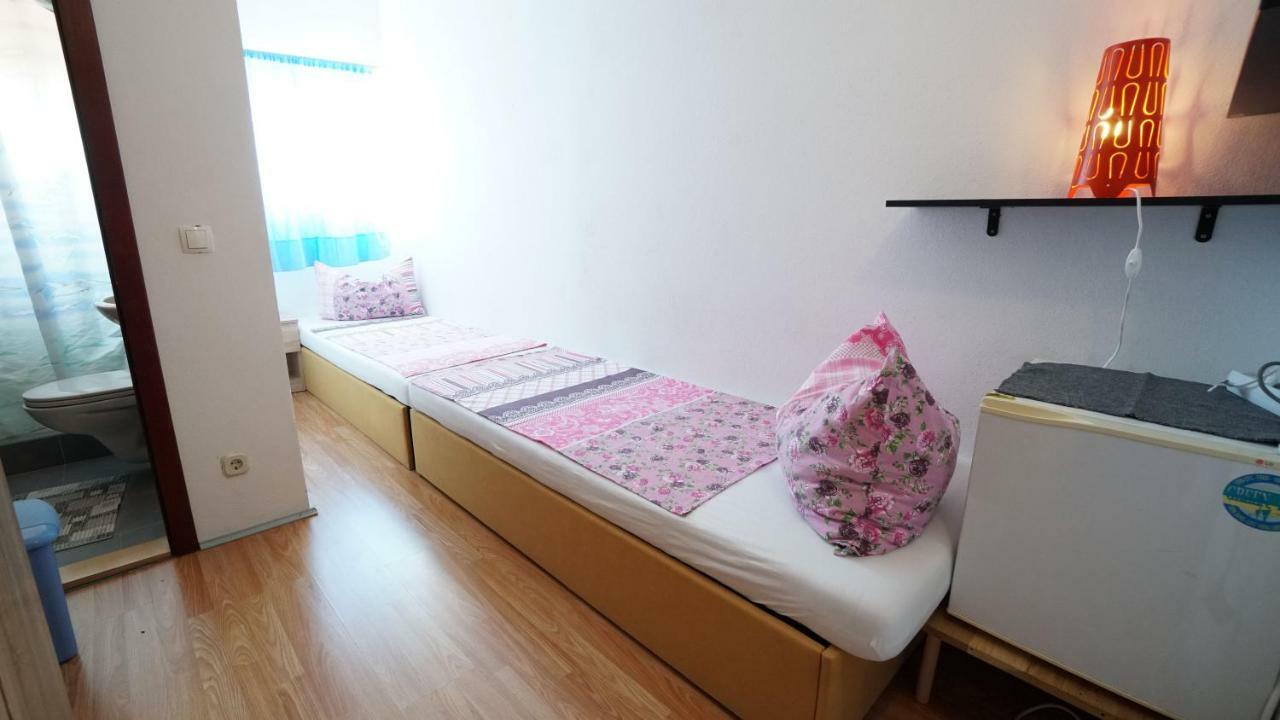 Guest House Sandra Tisno Esterno foto